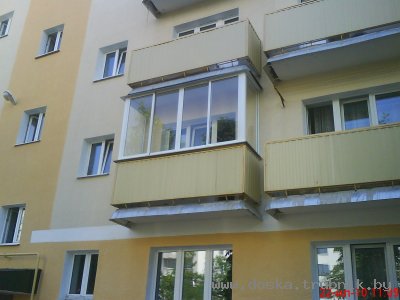 Балконные рамы из дерева,алюминия,ПВХ.